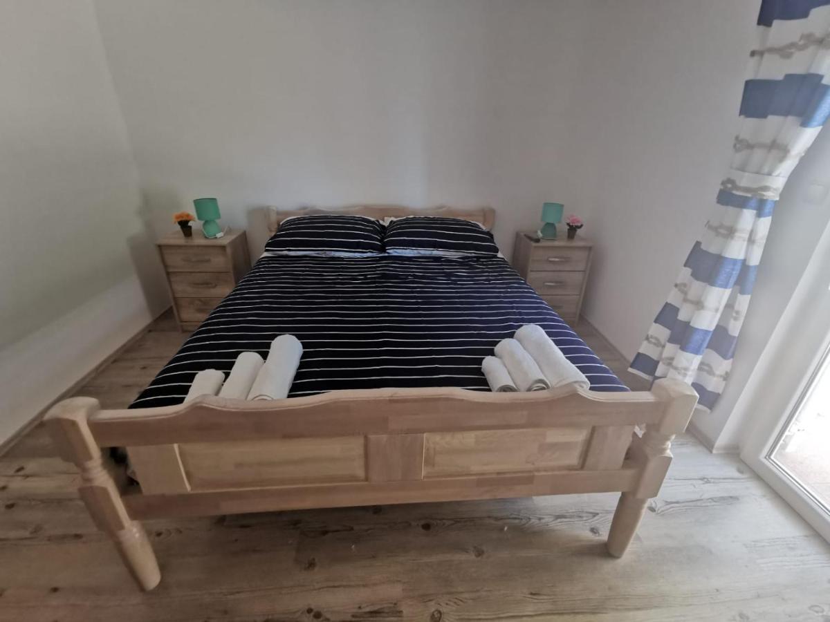 Apartament Family Kornić Zewnętrze zdjęcie